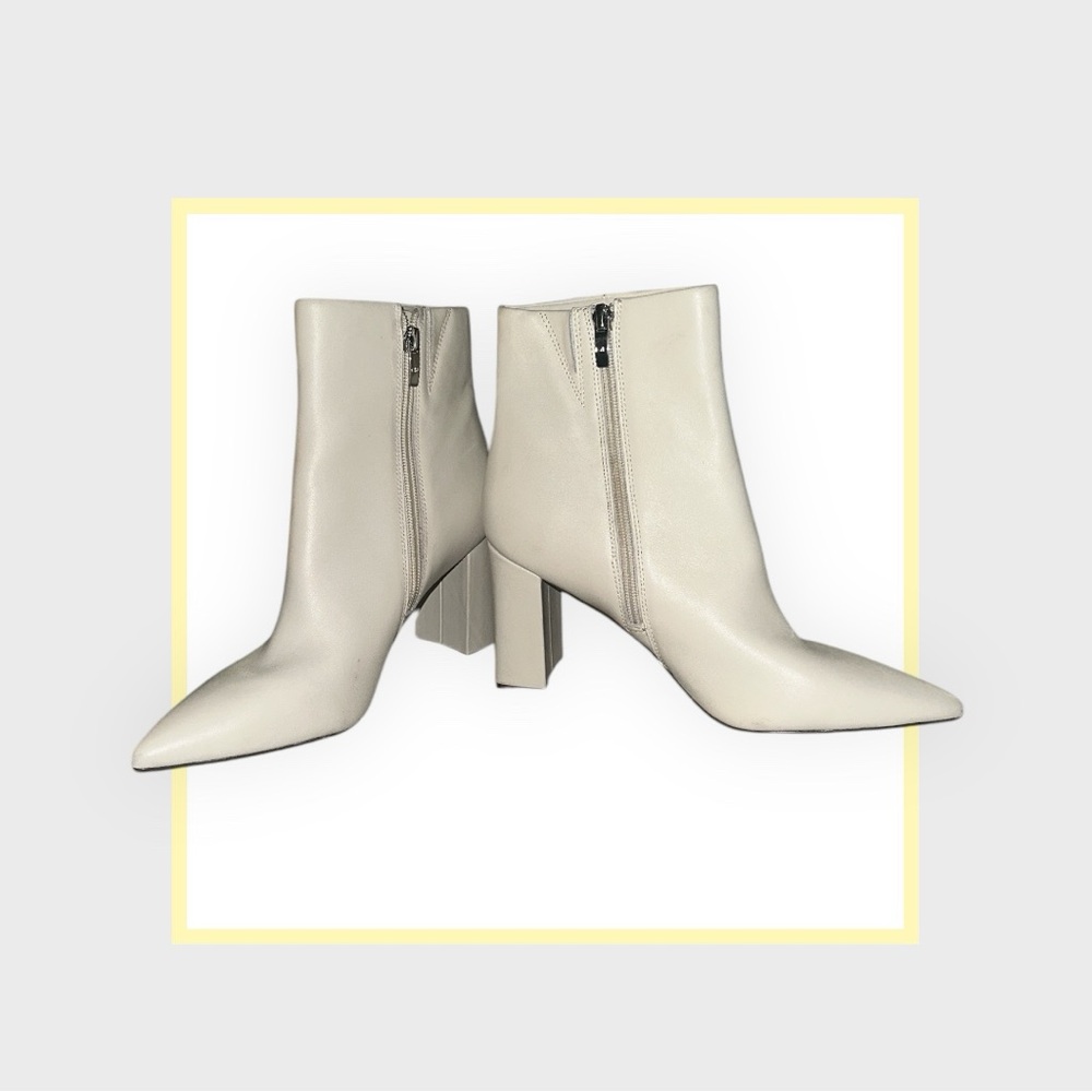 Pointed toe white low bootie with chunky heel Marc Fisher 8.5